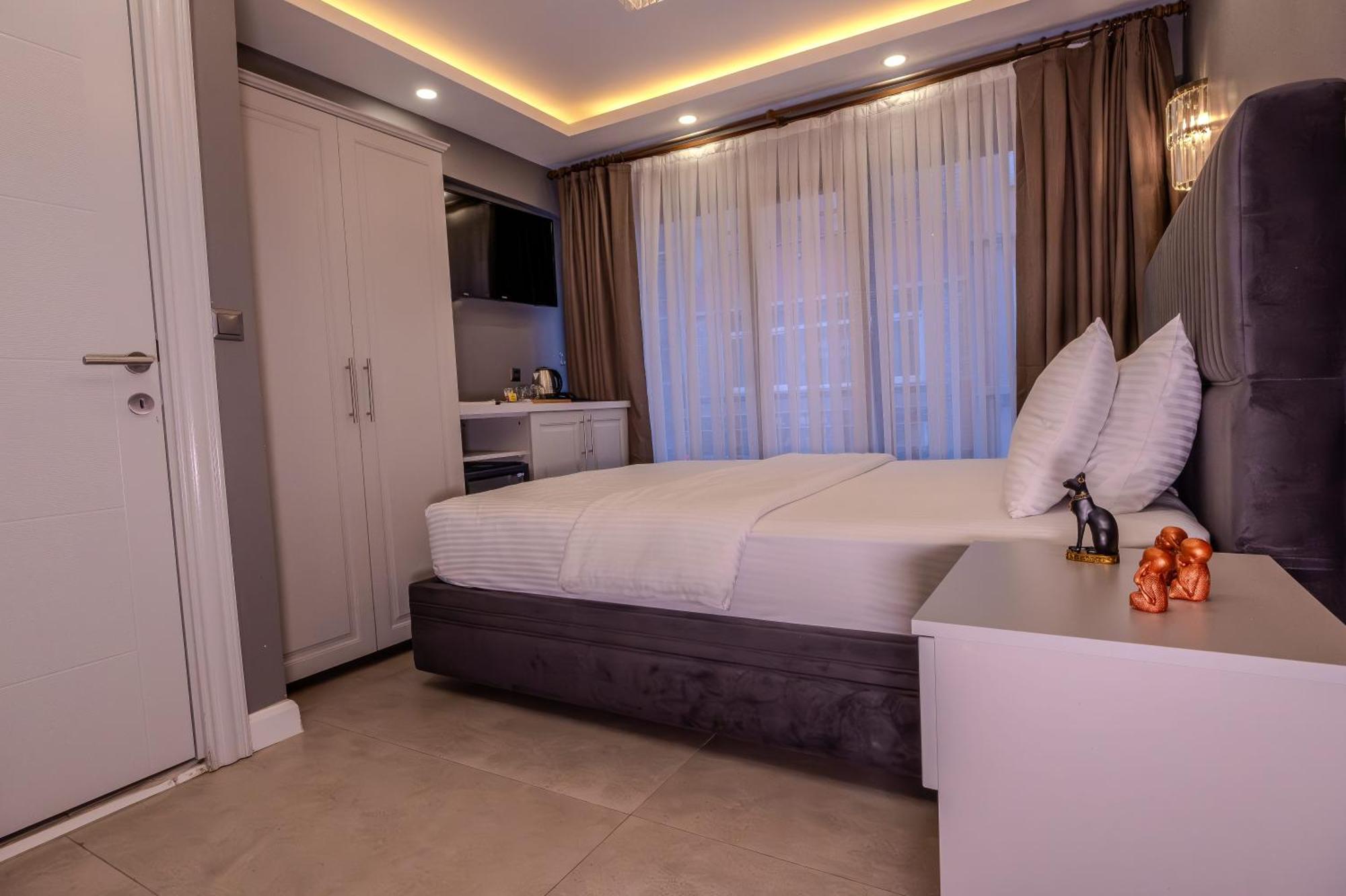 Classio Hotel Kadikoey Истанбул Екстериор снимка
